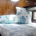 Aloha Jak\'S Boat